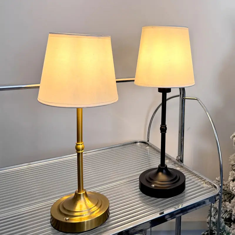 DNC MODERN TABLE LAMP